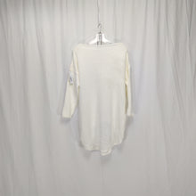 Indlæs billede til gallerivisning New Collection 12205 Hvid dame bluse med halskæde
