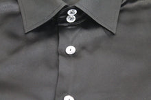 Indlæs billede til gallerivisning Sort satin skjorte / slim fit