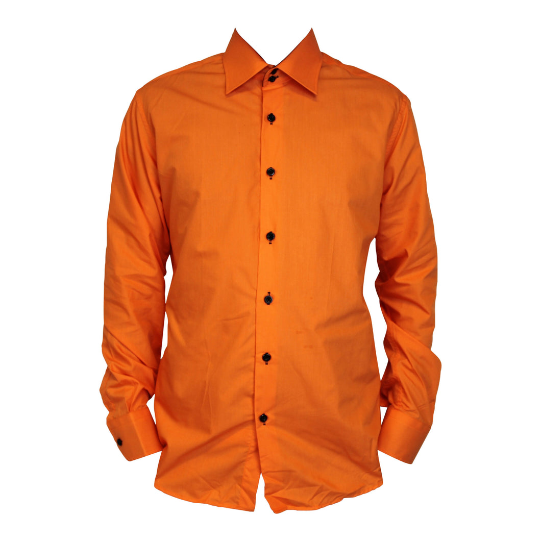 Orange skjorte