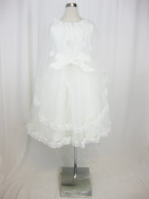 Indlæs billede til gallerivisning Hvid Kjole M. Slør Pigekjole