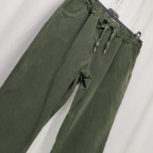 Indlæs billede til gallerivisning New Collection 1180 Grøn dame bukser med elastik
