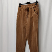 Indlæs billede til gallerivisning New Collection 1180 Brun dame bukser med elastik |
