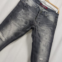 Indlæs billede til gallerivisning Grå Jeans, Cowboybukser med huller
