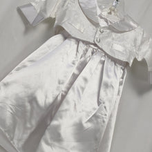 Indlæs billede til gallerivisning Hvid Baby Kjole med Bolero og hue
